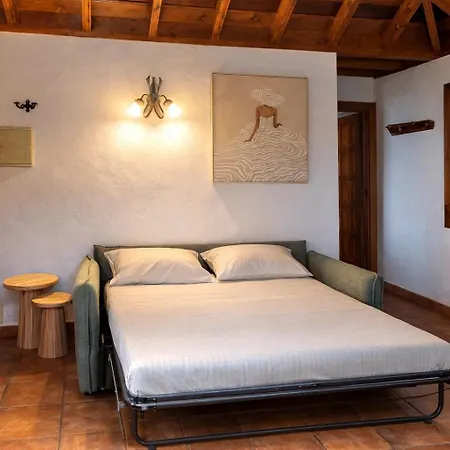 El Topo -piscina Privada - Private Pool - By Rural La Palma